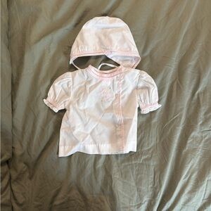 Petit Ami top and bonnet